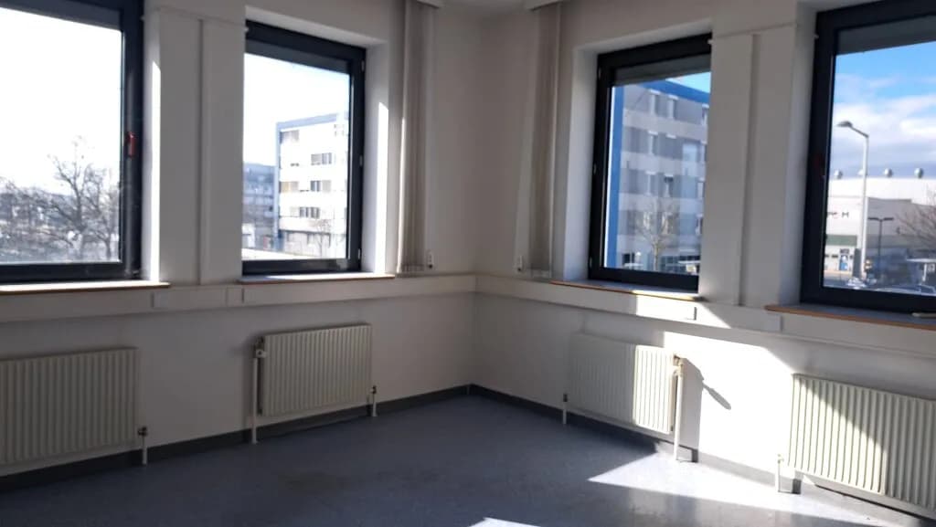 Gewerbeimmobilie mieten in Wien – 2 264 m², € 22.640 – Bild 12 von 19