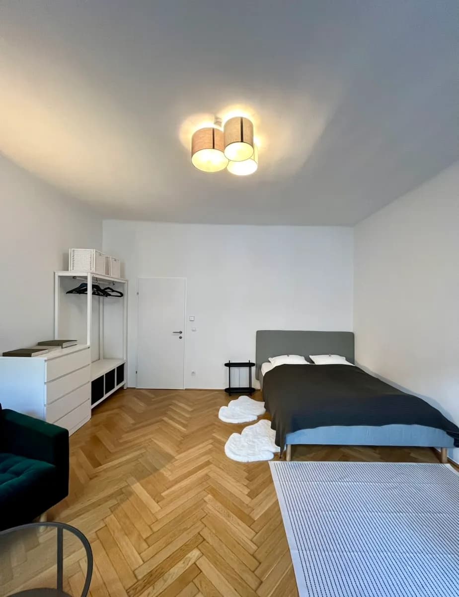 1-Zimmer-Wohnung mieten in Wien – 42 m², € 1.790 – Bild 2 von 7