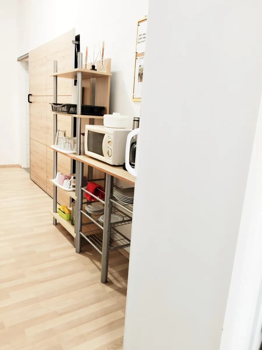 1-Zimmer-Immobilie mieten in Wien – 18 m², € 43 – Bild 12 von 13