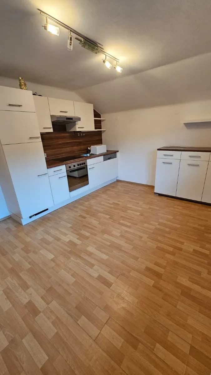 3-Zimmer-Wohnung mieten in Schwaz – 58 m², € 850 – Bild 8 von 8