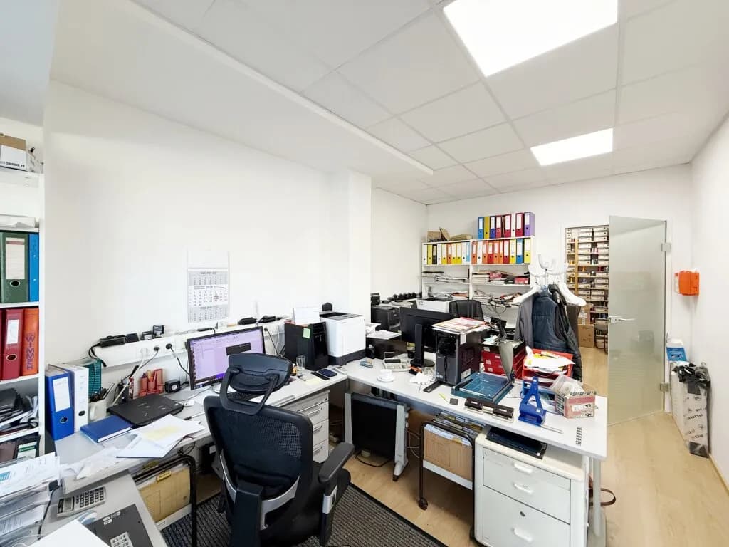 Gewerbeimmobilie kaufen in Wels – 330 m², € 425.000 – Bild 6 von 13