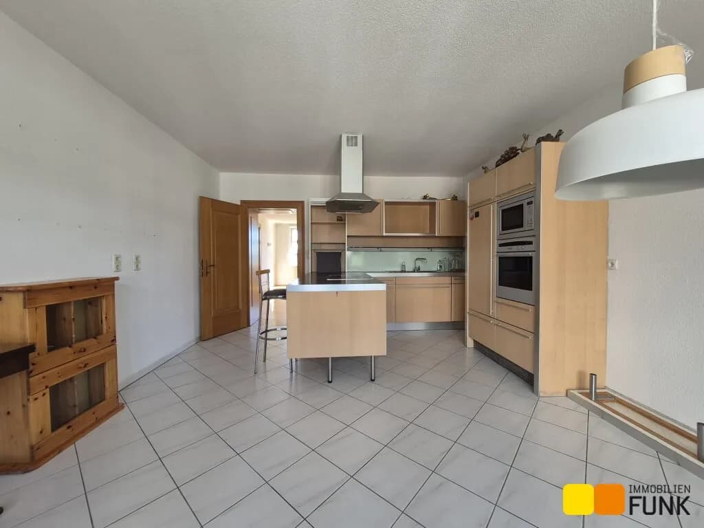 4-Zimmer-Wohnung mieten in Wien – 224,91 m², € 4.045 – Bild 8 von 26