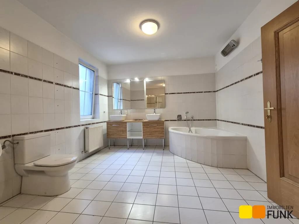 4-Zimmer-Wohnung mieten in Wien – 224,91 m², € 4.045 – Bild 16 von 26