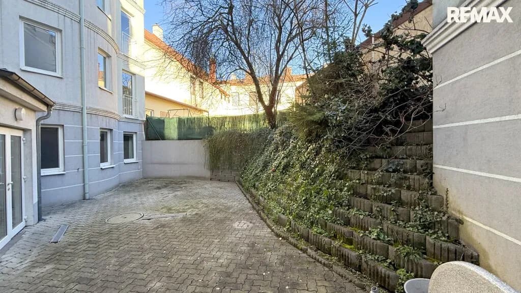 Gewerbeimmobilie kaufen in Wiener Neustadt – 983 m², € 1.690.000 – Bild 25 von 64