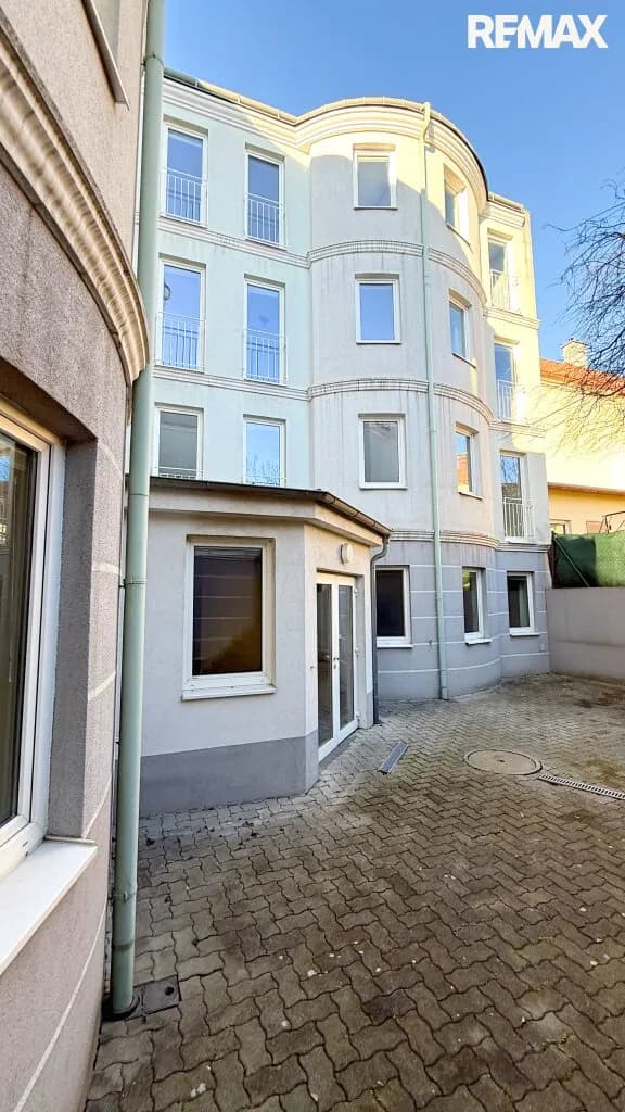 Gewerbeimmobilie kaufen in Wiener Neustadt – 983 m², € 1.690.000 – Bild 26 von 64