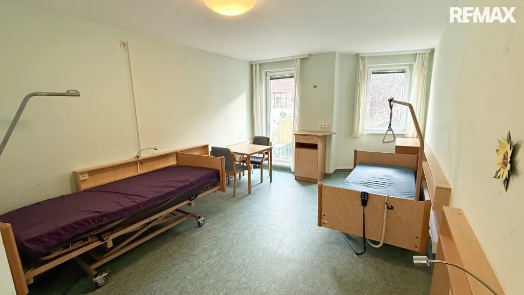 Gewerbeimmobilie kaufen in Wiener Neustadt – 983 m², € 1.690.000 – Bild 42 von 64