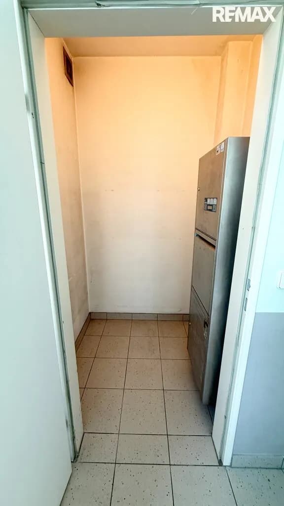 Gewerbeimmobilie kaufen in Wiener Neustadt – 983 m², € 1.690.000 – Bild 48 von 64
