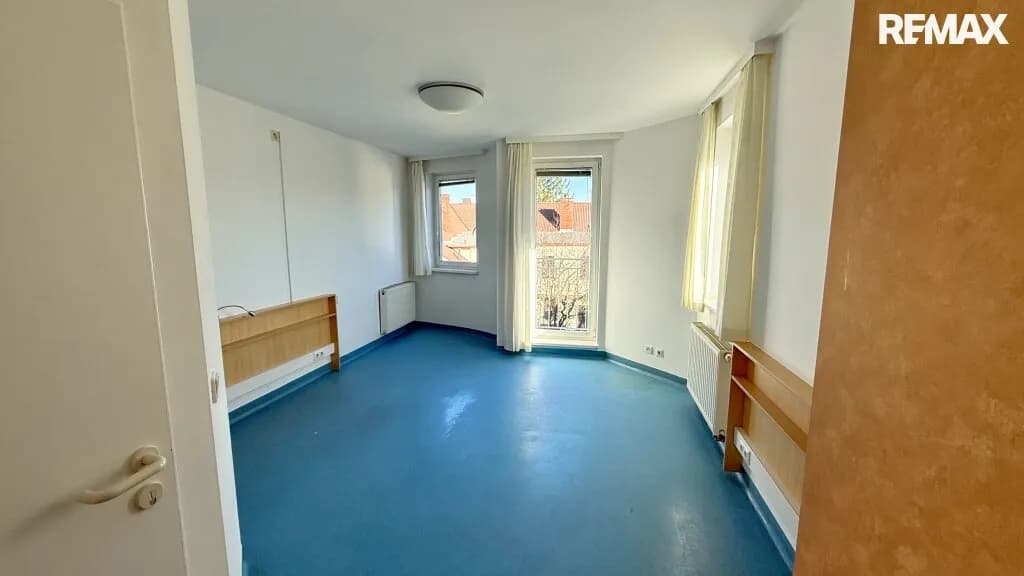 Gewerbeimmobilie kaufen in Wiener Neustadt – 983 m², € 1.690.000 – Bild 50 von 64
