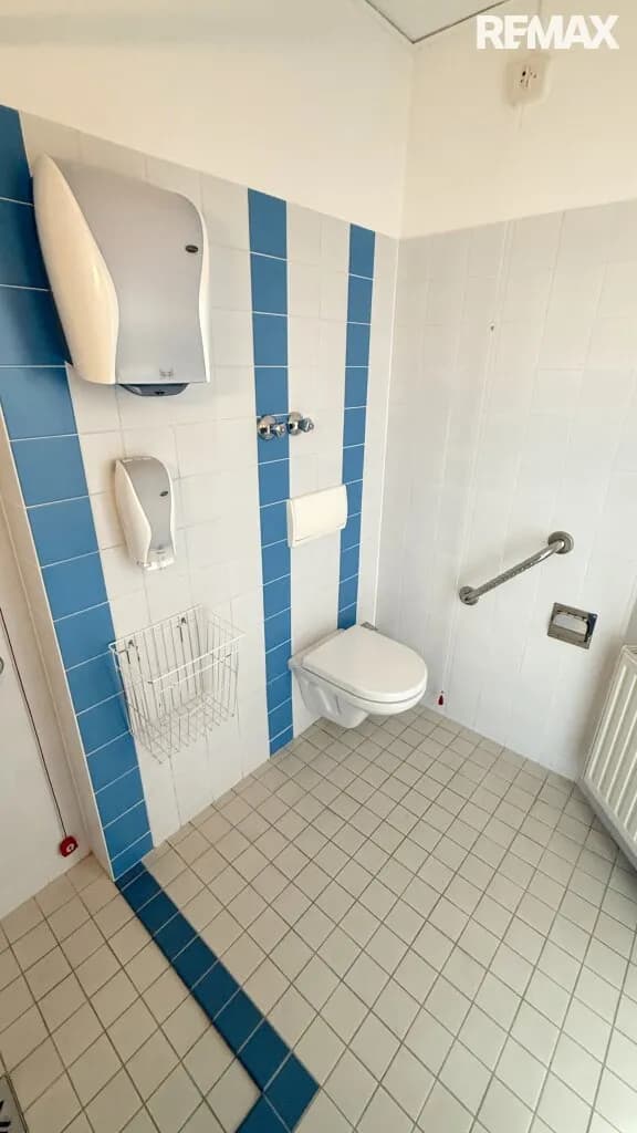 Gewerbeimmobilie kaufen in Wiener Neustadt – 983 m², € 1.690.000 – Bild 57 von 64