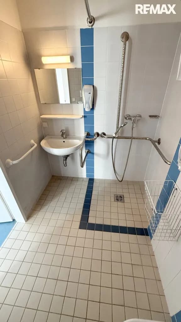 Gewerbeimmobilie kaufen in Wiener Neustadt – 983 m², € 1.690.000 – Bild 58 von 64