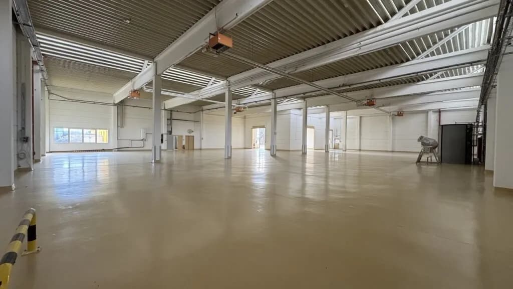 Gewerbeimmobilie kaufen in Sankt Pölten – 3 057 m², € 2.800.000 – Bild 6 von 19