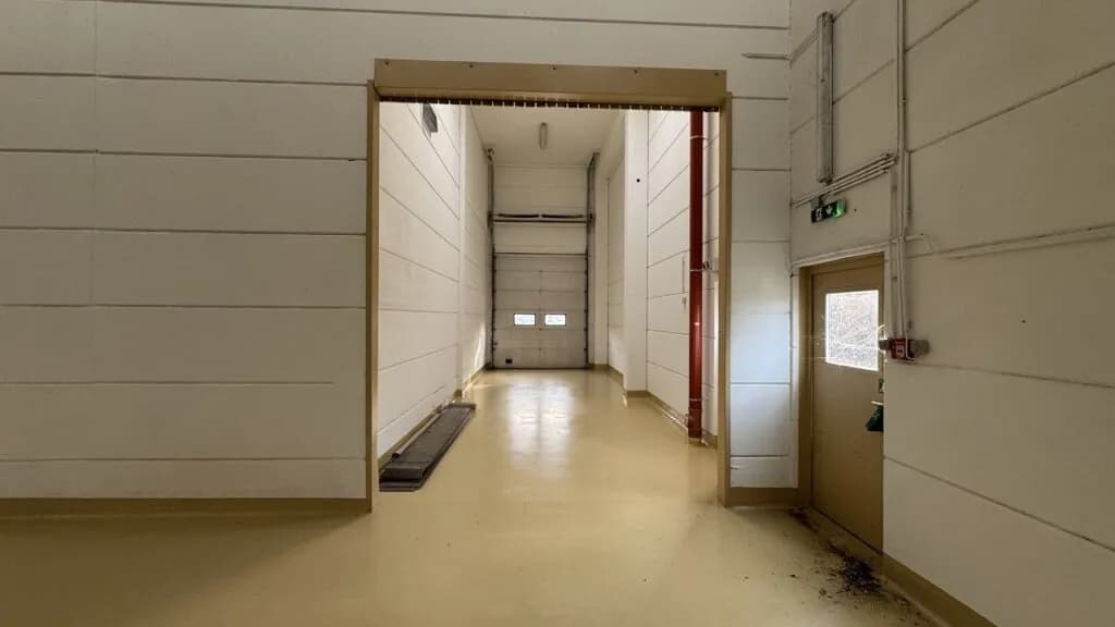 Gewerbeimmobilie kaufen in Sankt Pölten – 3 057 m², € 2.800.000 – Bild 8 von 19