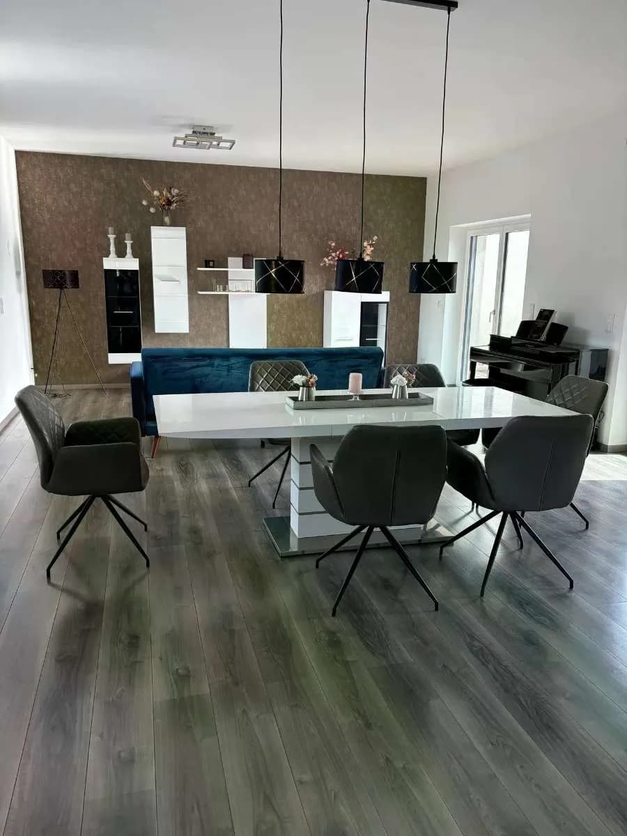 5-Zimmer-Haus kaufen in Neusiedl am See – 196 m², € 475.000 – Bild 3 von 14