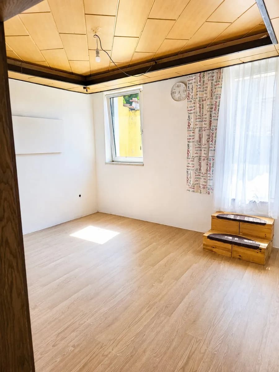 1-Zimmer-Immobilie mieten in Hollabrunn – 30 m², € 400
