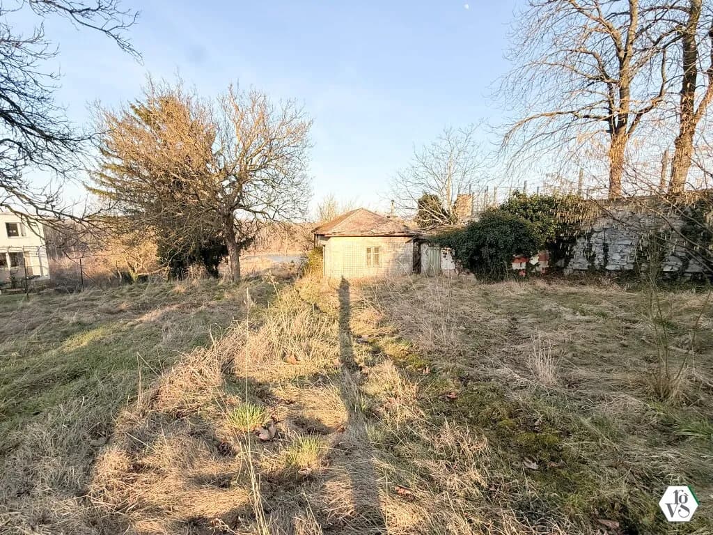 Grundstück kaufen in Tulln – 3 000 m², € 1.390.000