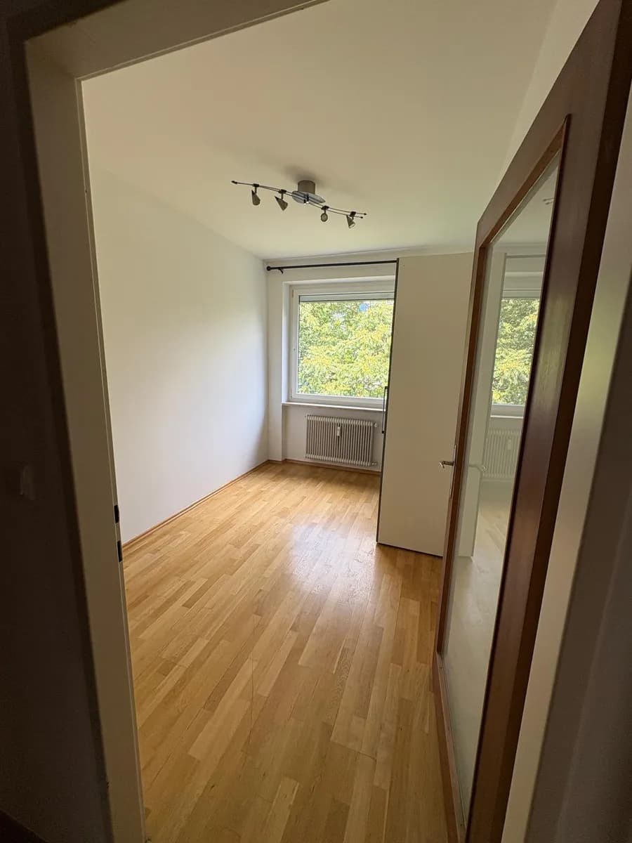 4-Zimmer-Wohnung mieten in Salzburg Stadt – 112 m², € 1.900 – Bild 3 von 17