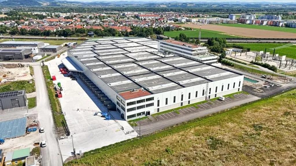 Gewerbeimmobilie mieten in Linz Land – 1 073 m², € 12.881 – Bild 2 von 10