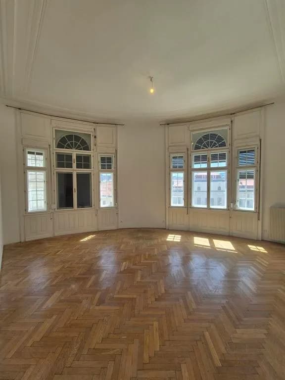 5-Zimmer-Wohnung mieten in Wien – 195 m², € 4.248