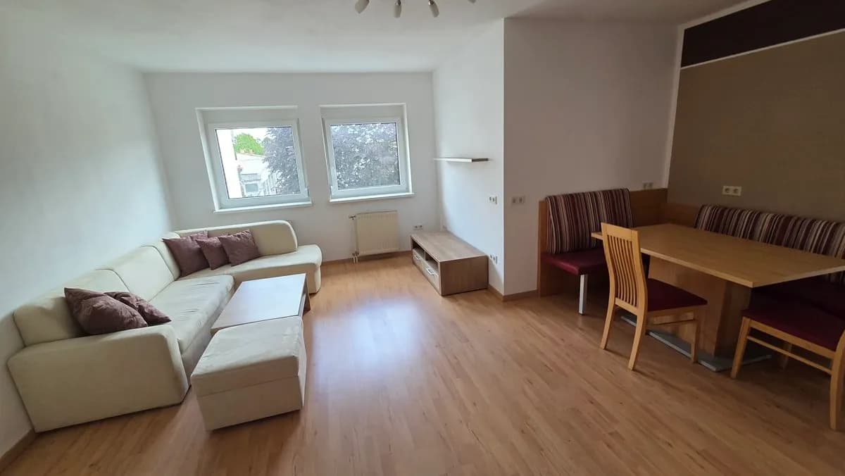 3-Zimmer-Wohnung mieten in Hollabrunn – 83 m², € 900 – Bild 4 von 12
