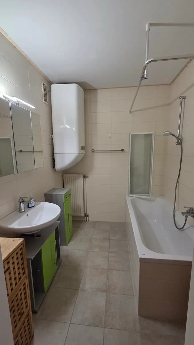 3-Zimmer-Wohnung mieten in Hollabrunn – 83 m², € 900 – Bild 9 von 12