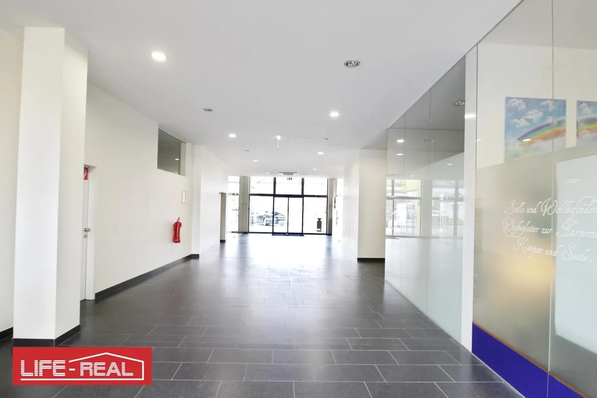 Gewerbeimmobilie mieten in Linz Land – 89 m², € 1.275