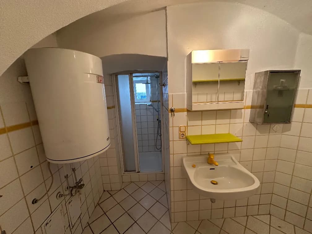 2-Zimmer-Wohnung mieten in Gmunden – 50 m², € 480 – Bild 9 von 14