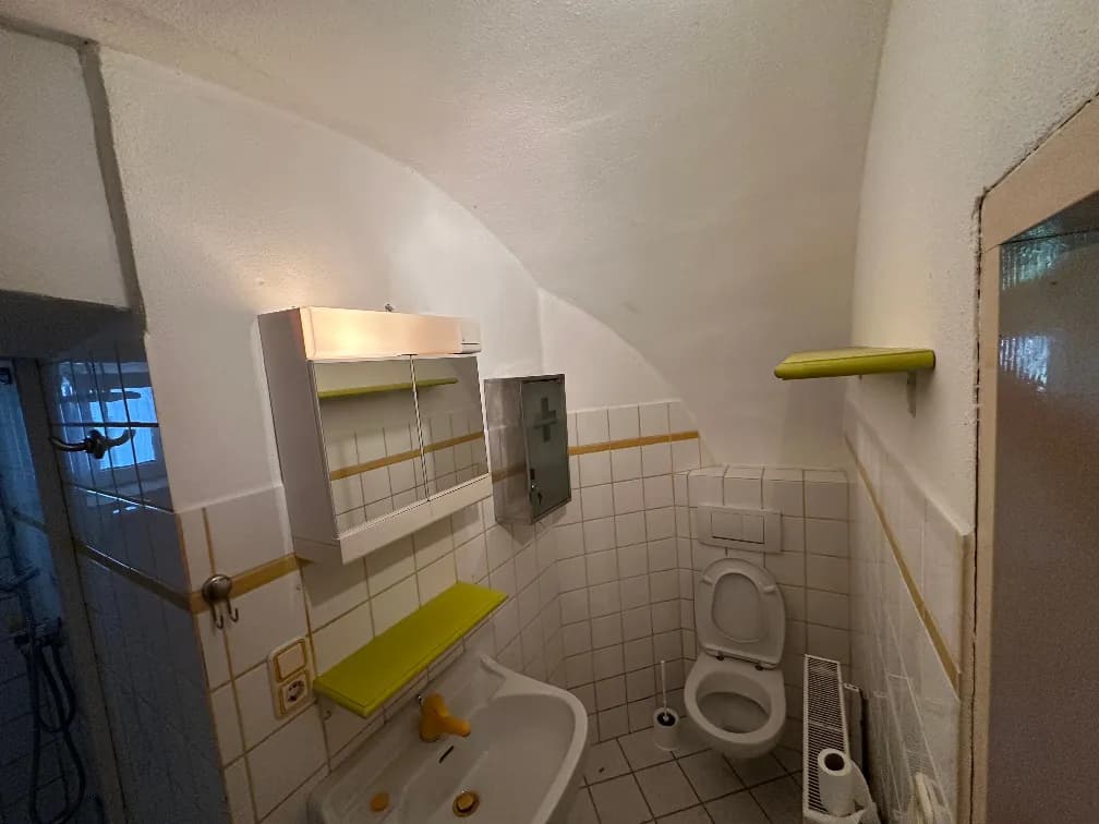 2-Zimmer-Wohnung mieten in Gmunden – 50 m², € 480 – Bild 10 von 14