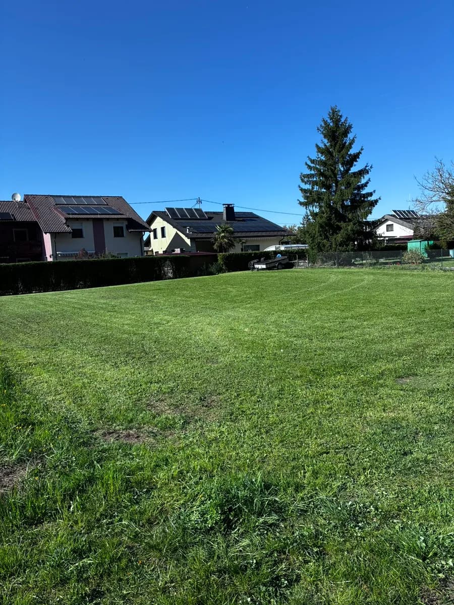 Grundstück kaufen in Linz Land – 744 m², € 255.000