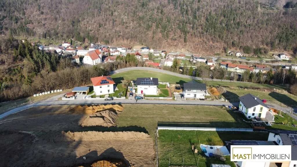 Grundstück kaufen in Melk – 880 m², € 58.000