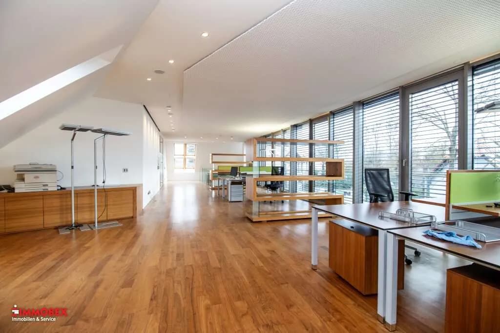 Gewerbeimmobilie mieten in Eferding – 306 m², € 4.200 – Bild 8 von 20