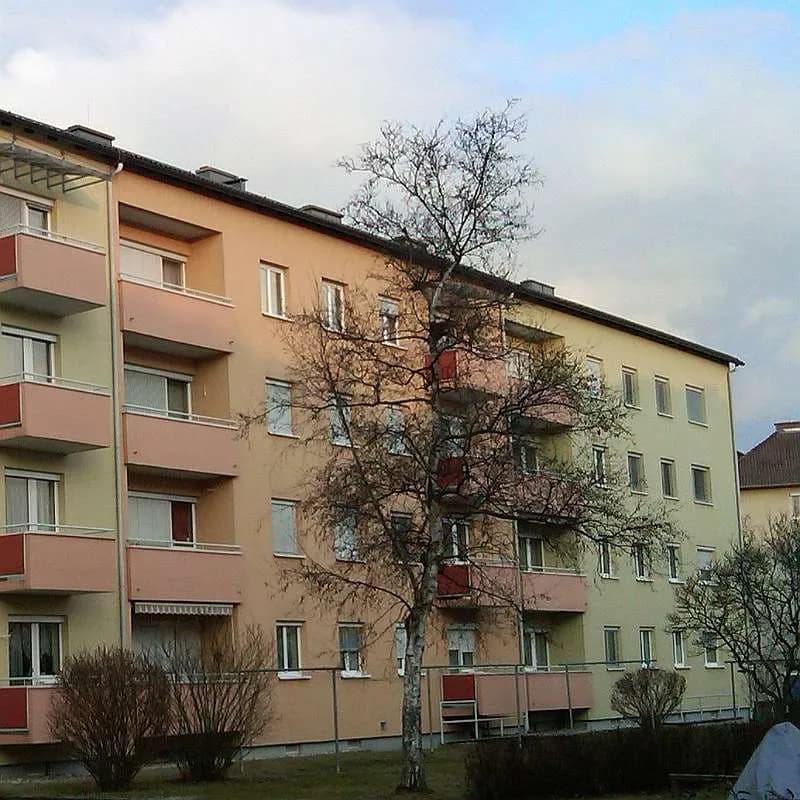 2-Zimmer-Wohnung mieten in Eferding – 54,92 m², € 568