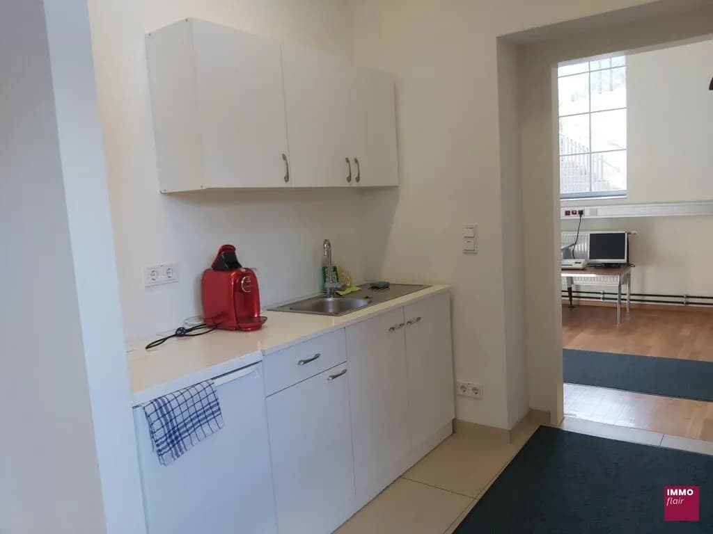 2-Zimmer-Gewerbeimmobilie mieten in Wien – 87 m², € 1.158 – Bild 3 von 11