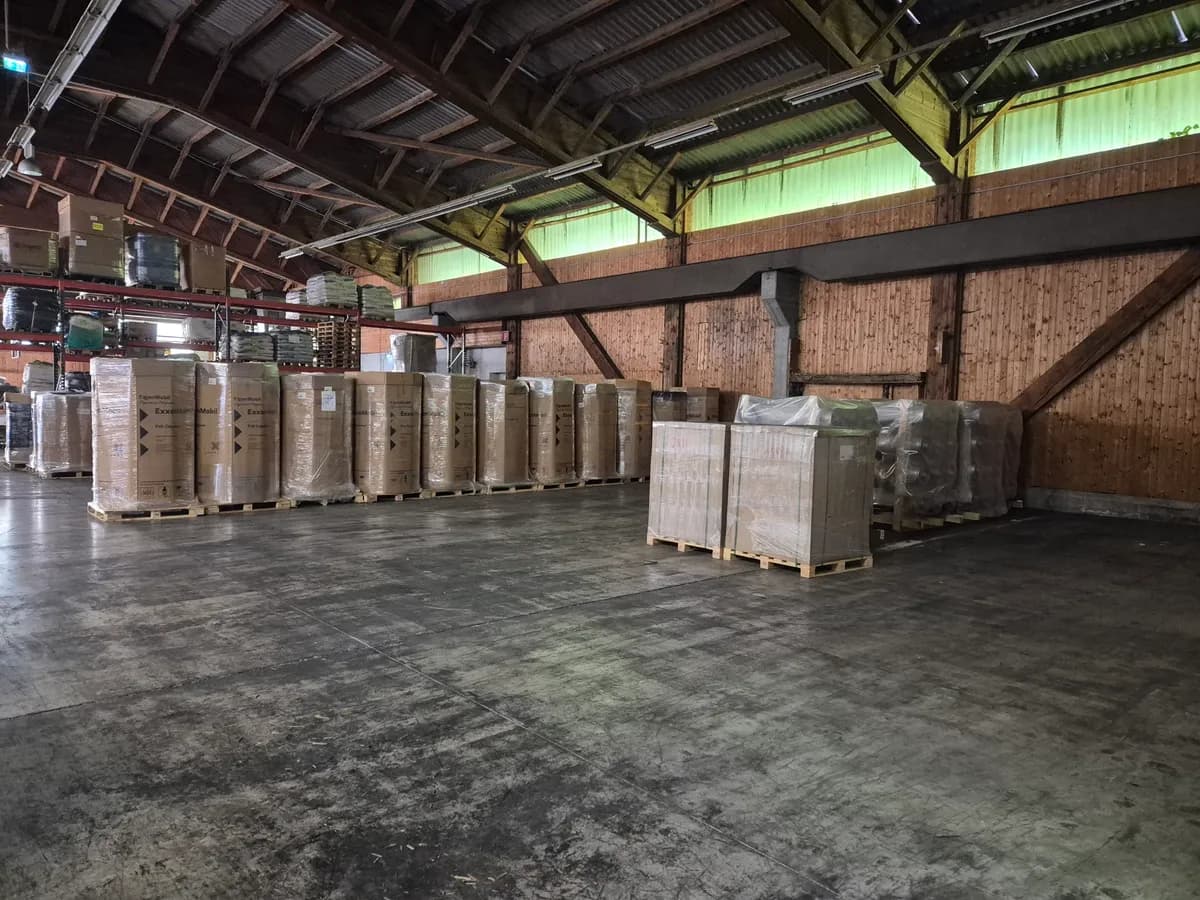 Gewerbeimmobilie mieten in Vöcklabruck – 2 585 m², € 3 – Bild 3 von 7