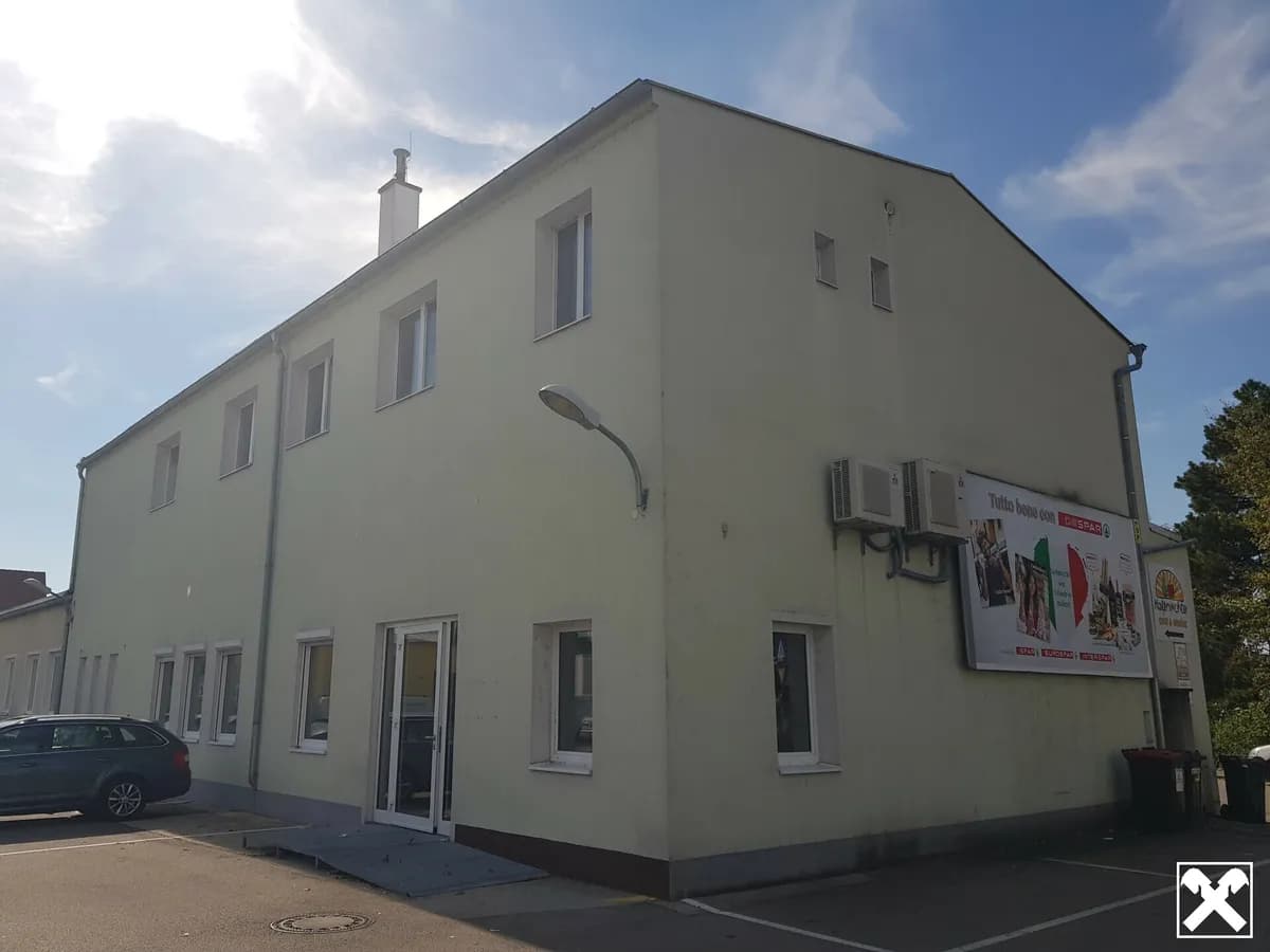 5-Zimmer-Gewerbeimmobilie mieten in Tulln – 150 m², € 1.828 – Bild 2 von 19