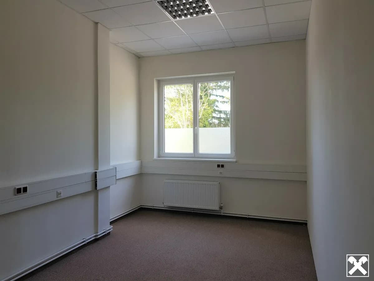 5-Zimmer-Gewerbeimmobilie mieten in Tulln – 150 m², € 1.828 – Bild 11 von 19