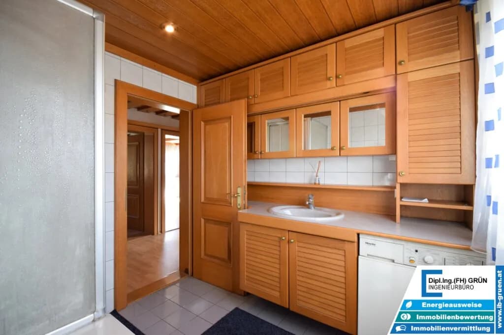 17-Zimmer-Immobilie kaufen in Vöcklabruck – 480 m², € 2.490.000 – Bild 45 von 86
