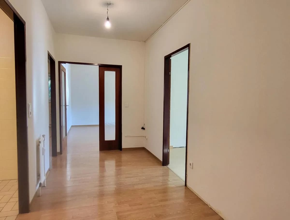 3-Zimmer-Wohnung kaufen in Mödling – 88 m², € 295.000 – Bild 2 von 9
