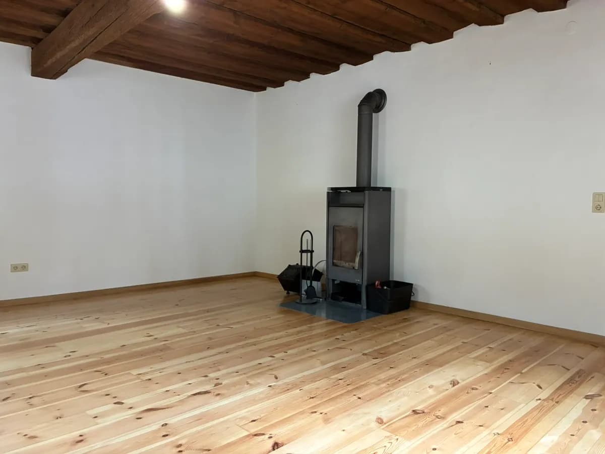 2-Zimmer-Wohnung mieten in Neunkirchen – 84 m², € 842 – Bild 6 von 11