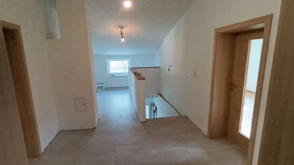 3-Zimmer-Wohnung mieten in Vöcklabruck – 95 m², € 950 – Bild 10 von 12