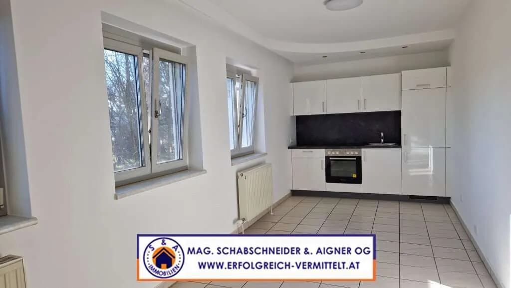 2-Zimmer-Wohnung mieten in Melk – 69 m², € 695