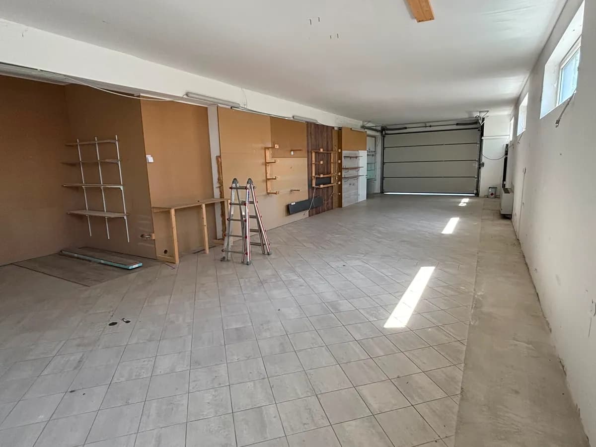 Gewerbeimmobilie mieten in Leibnitz – 303 m², € 2.220 – Bild 6 von 7