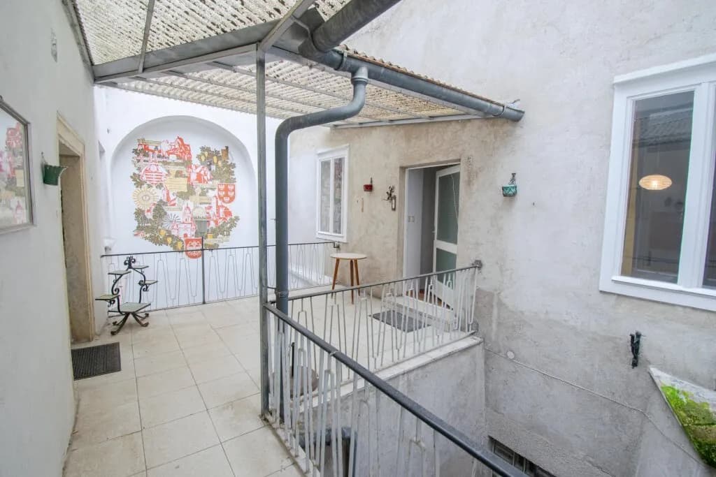 9-Zimmer-Immobilie kaufen in Krems an der Donau – 365 m², € 475.000 – Bild 8 von 13