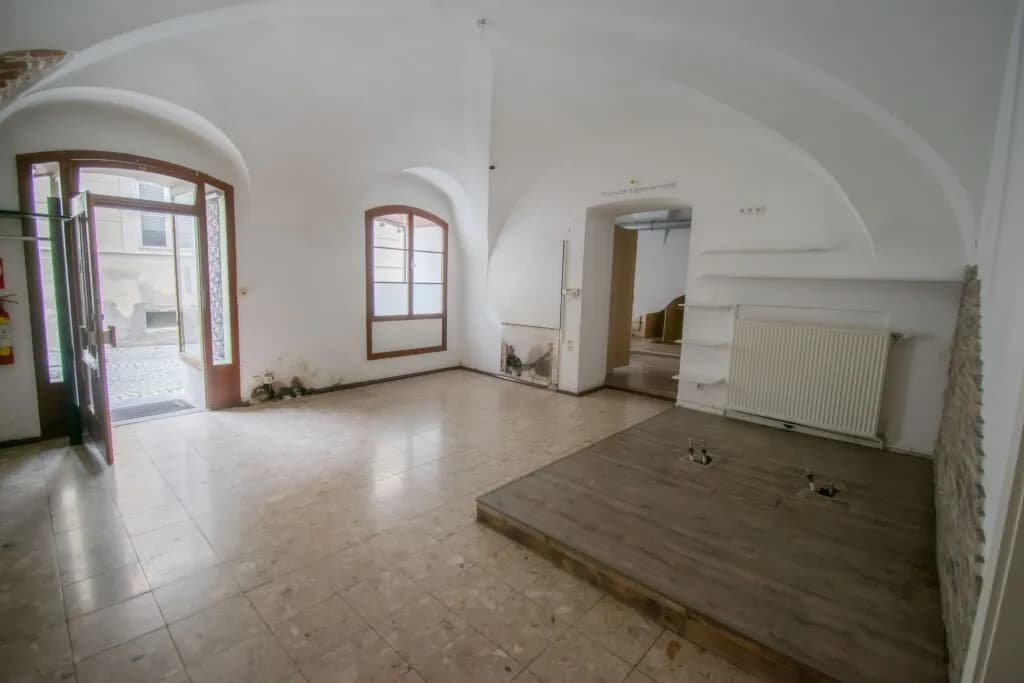 9-Zimmer-Immobilie kaufen in Krems an der Donau – 365 m², € 475.000 – Bild 13 von 13