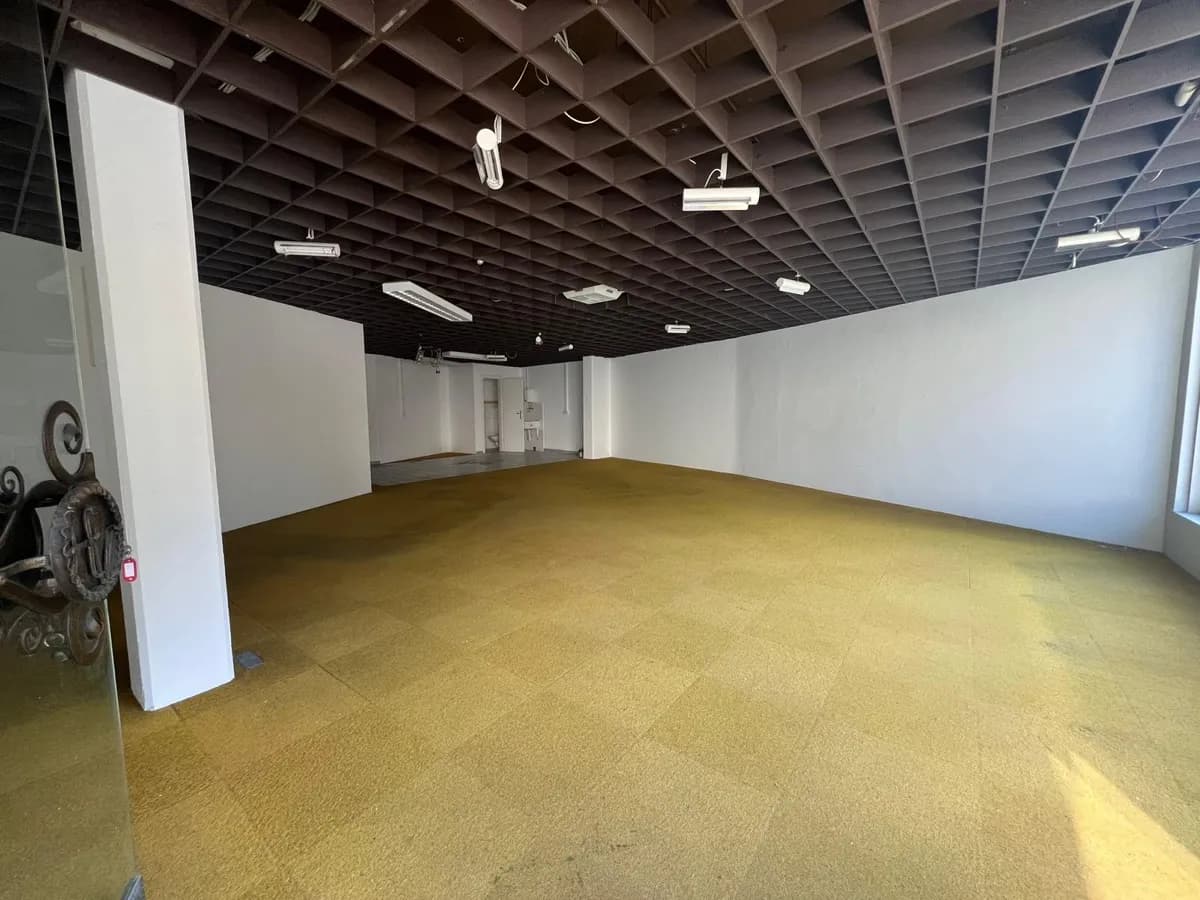 Gewerbeimmobilie mieten in Innsbruck-Land – 47 m², € 800 – Bild 4 von 5