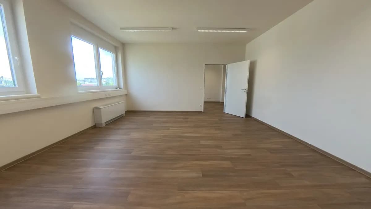 4-Zimmer-Gewerbeimmobilie mieten in Wien – 148 m², € 2.189 – Bild 9 von 34