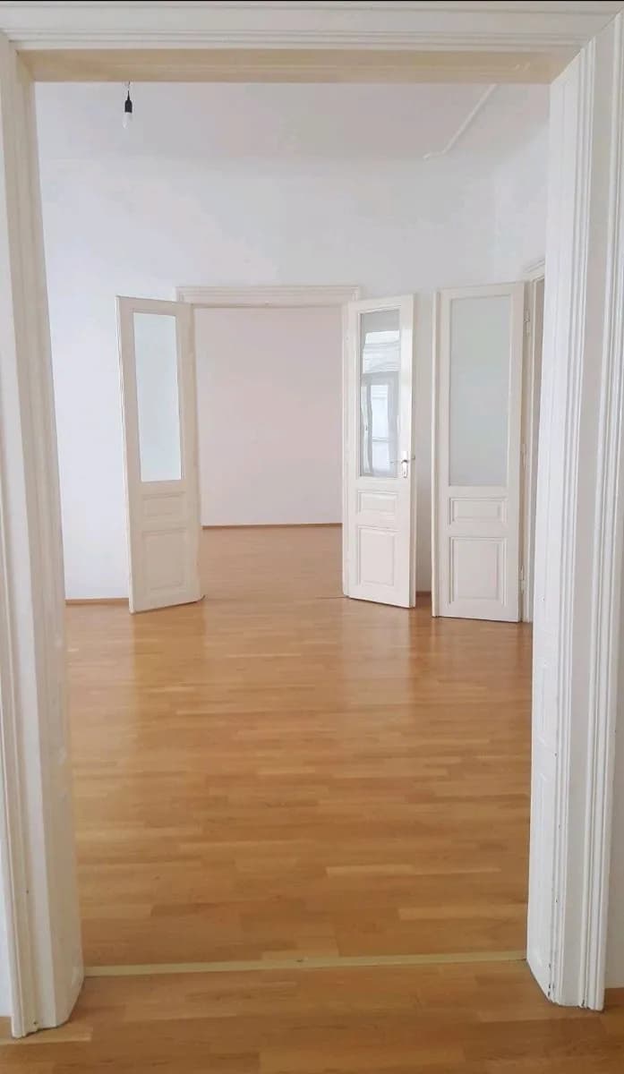 4-Zimmer-Wohnung mieten in Wien – 110 m², € 1.850