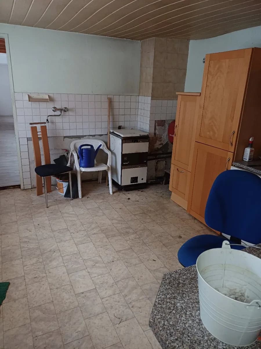 3-Zimmer-Haus kaufen in Hollabrunn – 90 m², € 81.000 – Bild 4 von 12