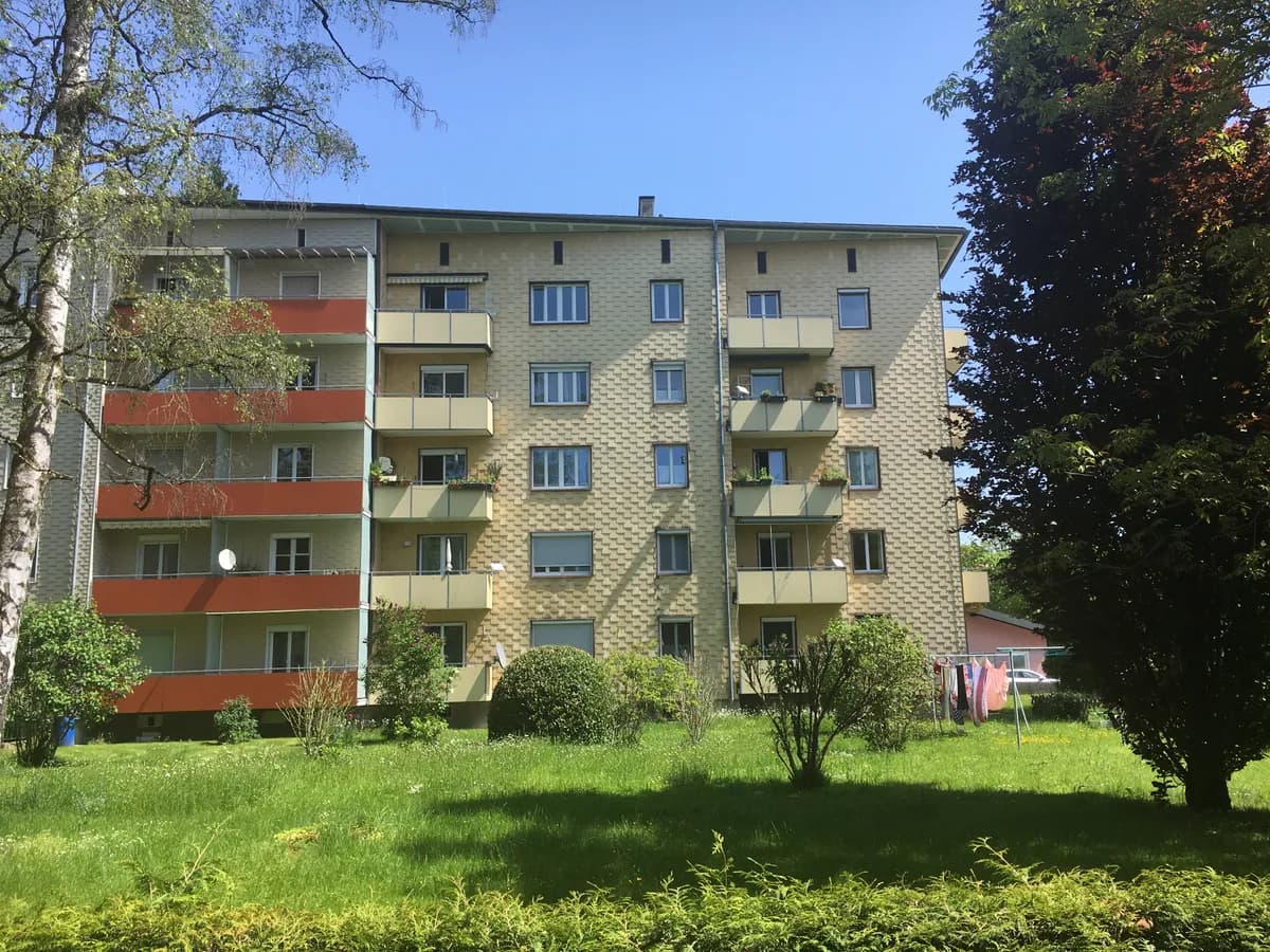 2-Zimmer-Wohnung mieten in Gmunden – 63 m², € 853 – Bild 2 von 8