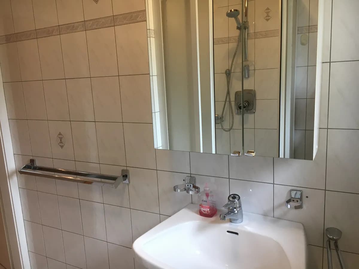 2-Zimmer-Wohnung mieten in Gmunden – 63 m², € 853 – Bild 4 von 8