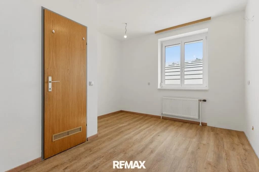 4-Zimmer-Immobilie kaufen in Kirchdorf an der Krems – 96 m², € 199.000 – Bild 2 von 8